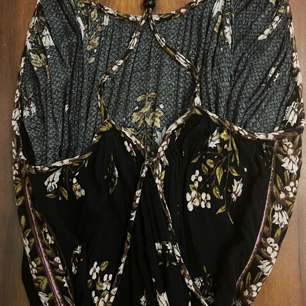 Free People Nouveau Black Tan Floral print Handkerchief Hem Maxi Dress Viscose M - Picture 3 of 11